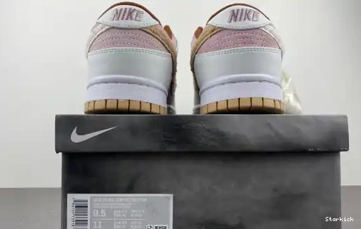 of Year Low the Nike Rabbit PRM Dunk Retro (2023) Fossil FD4203-211 Stone 0615